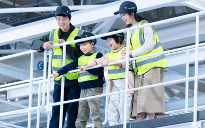 By joining Wheelsboy EV Tour 2026, participants gain access to a carefully designed Xiaomi factory visitor route, experiencing the full EV production process up close while exploring exclusive Xiaomi merchandise and brand culture within the smart factory environment.
